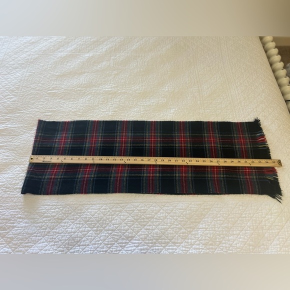 Vintage J. Crew Scarf. - Picture 5 of 5